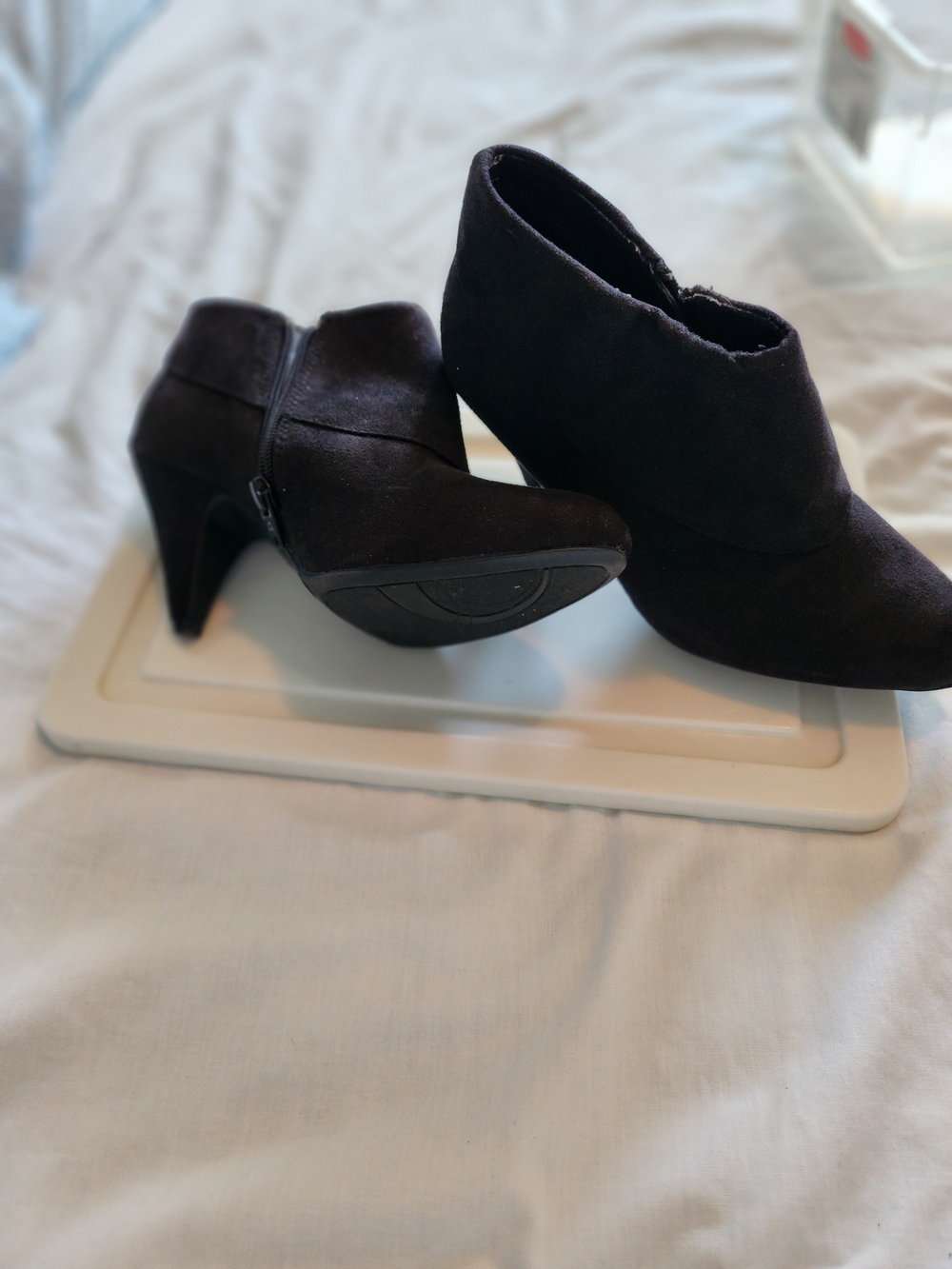 FIONI Clothing Black Suede Pointed Toe Ankle Booties